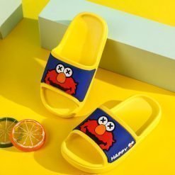 Kids Slipper 1 2
